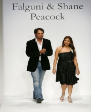 Falguni and Shane Peacock Profile images